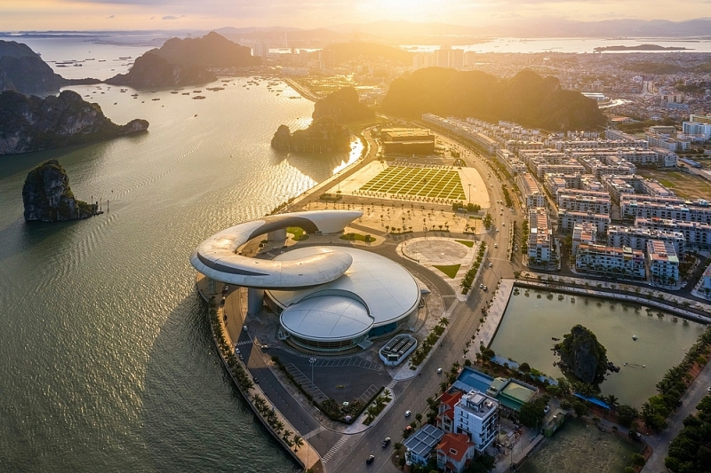 ngoi nha thu hai khau vi dau tu dang huong ve dau