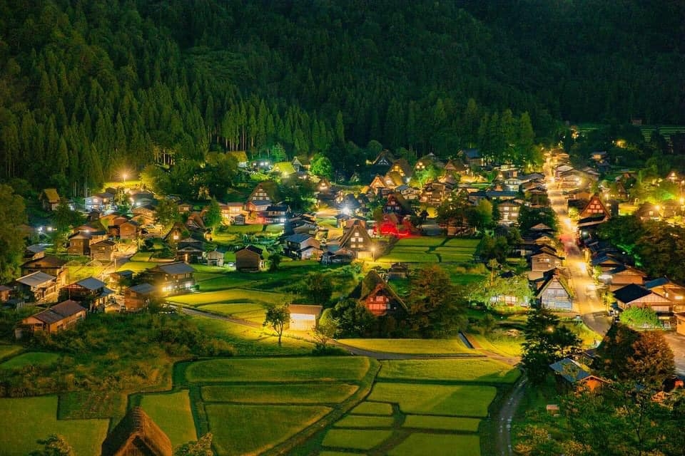 Những ngôi làng quyến rũ của Nhật Bản