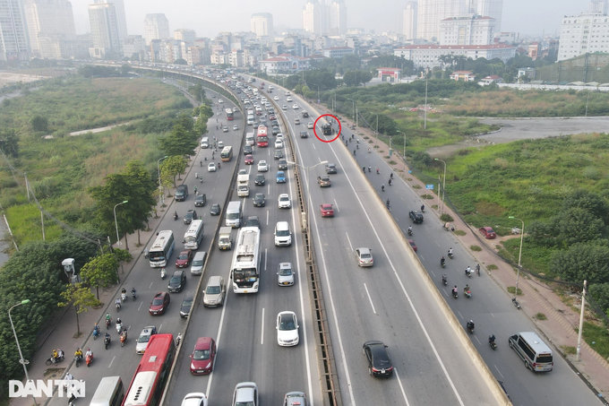 csgt ha noi di mo to dac chung tuan tra tren duong vanh dai 3