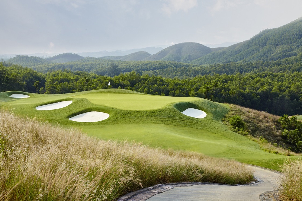 Ba Na Hills Golf Club 4 năm liên tiếp là “Sân Golf tốt nhất châu Á”