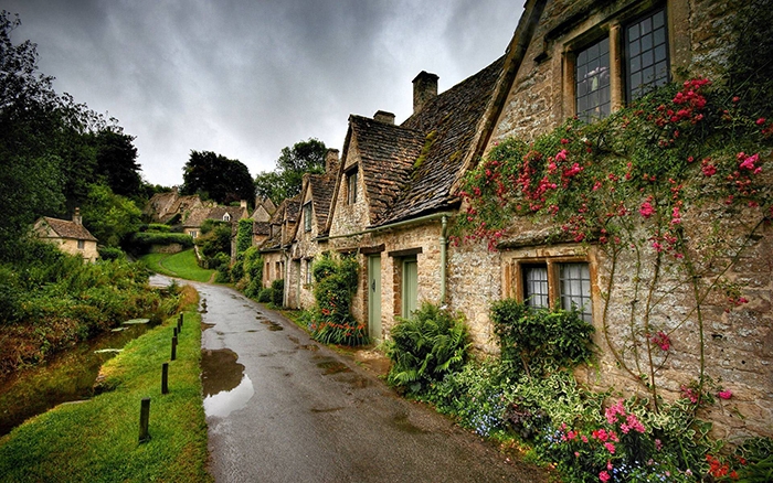 Những ngôi làng quyến rũ ở Anh