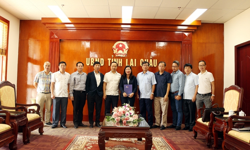 Đại Nam Sơn Group đẩy mạnh hợp tác phát triển vùng trồng dược liệu tại tỉnh Lai Châu