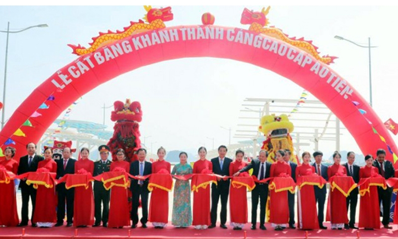 Quảng Ninh: Khánh thành 2 công trình nghìn tỷ hoàn thiện hạ tầng huyện Vân Đồn