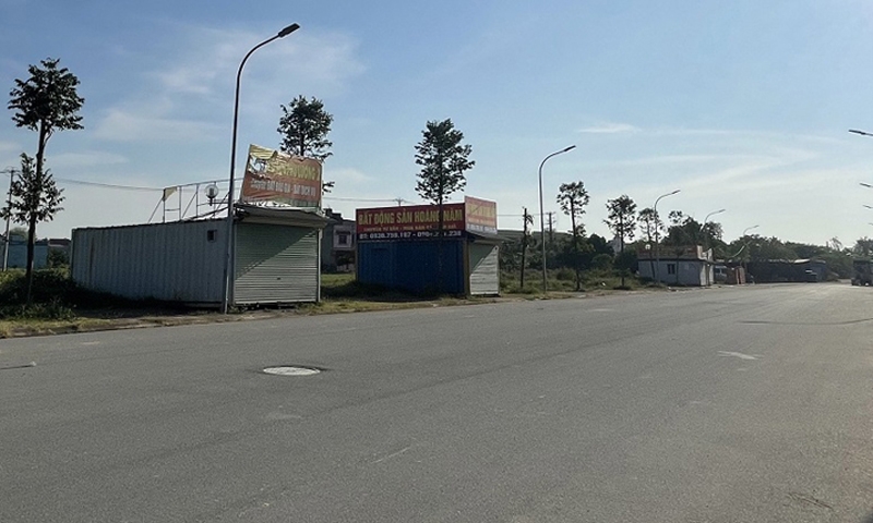 Hà Đông (Hà Nội): Nhiều cá nhân tự ý dựng “nhà container” trái phép trên khu đất đấu giá phường Phú Lương
