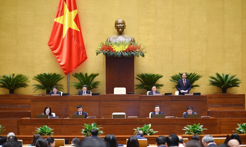 Quốc hội đánh giá cao Bộ trưởng Bộ Xây dựng Nguyễn Thanh Nghị trong lần đầu trả lời chất vấn