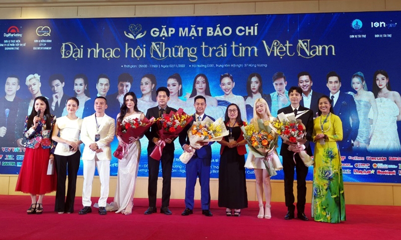 Đại nhạc hội “Những trái tim Việt Nam”