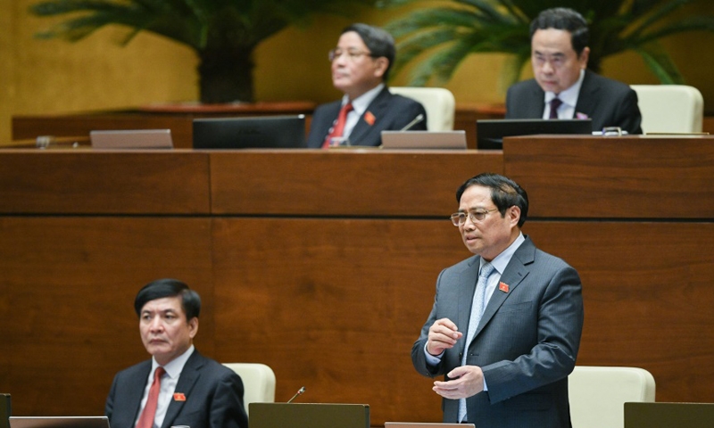 Thủ tướng Phạm Minh Chính: Cần rà soát, nghiên cứu thêm chính sách phát triển nhà ở xã hội