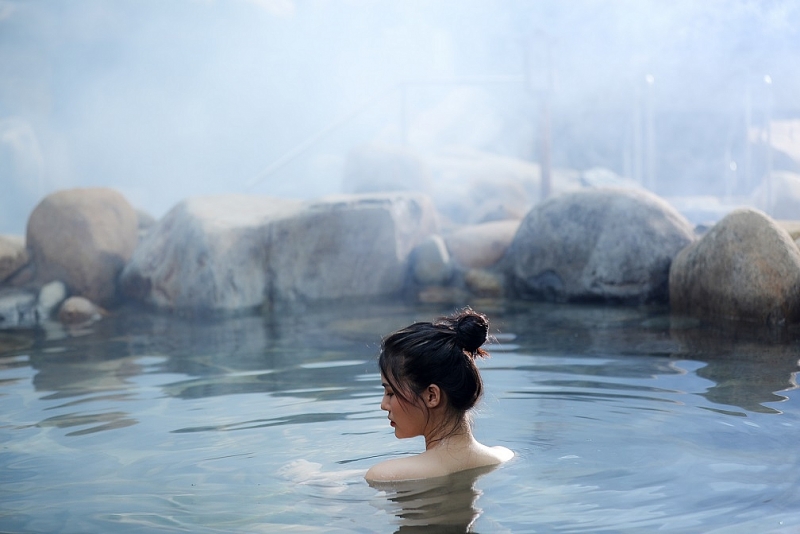 onsen hay bi quyet kiem tim hanh phuc binh an cua nguoi nhat