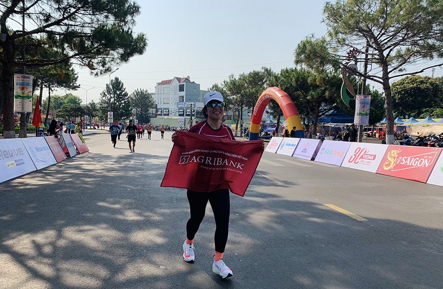 agribank dong hanh cung giai vo dich quoc gia marathon va cu ly dai bao tien phong nam 2021