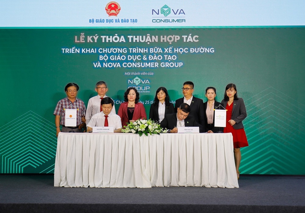 Nova Consumer Group mang “Bữa xế học đường” tới 5.000 học sinh tiểu học