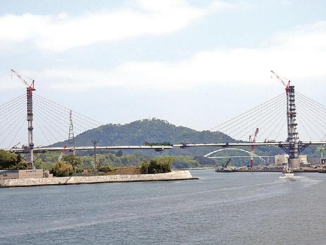 Symbol bridge of reconstruction from Japan earthquake almost completes