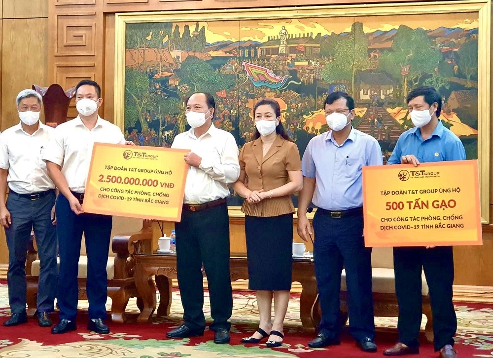 T&T ủng hộ 1.000 tấn gạo và 5 tỷ đồng tiếp sức cho Bắc Ninh, Bắc Giang chống dịch