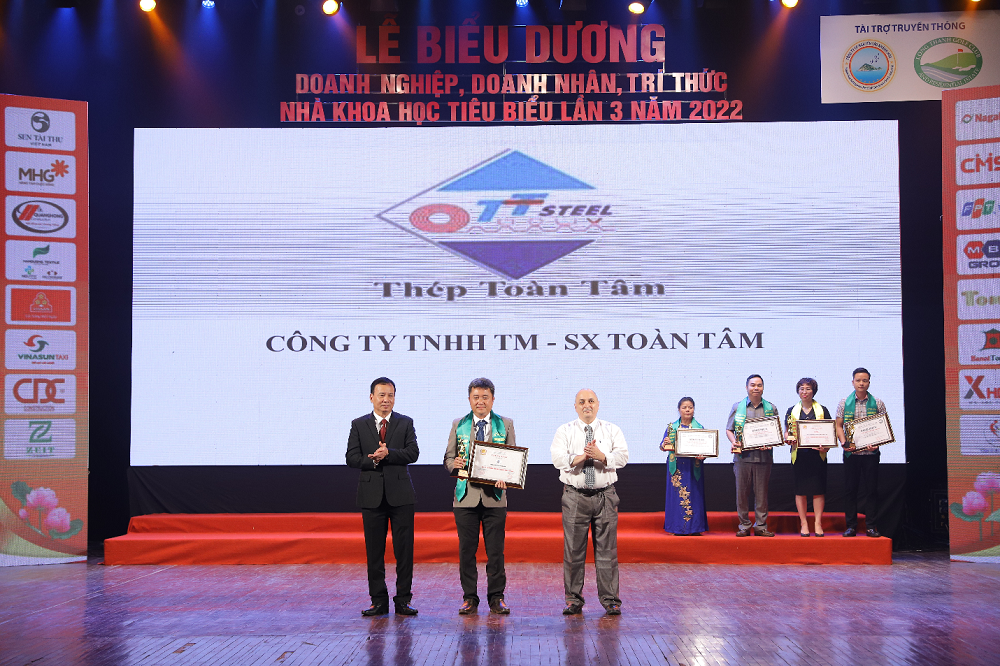 cong ty tnhh tm sx toan tam dat top 100 thuong hieu duoc tin dung nhat viet nam