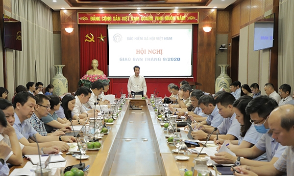 Bảo hiểm xã hội Việt Nam tiếp tục vượt qua khó khăn để hoàn thành các chỉ tiêu, nhiệm vụ giao