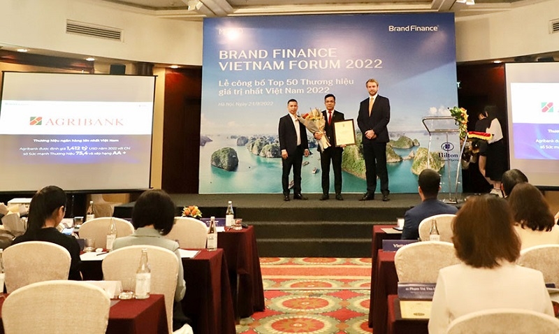 Agribank đạt Top 10 thương hiệu giá trị nhất Việt Nam 2022