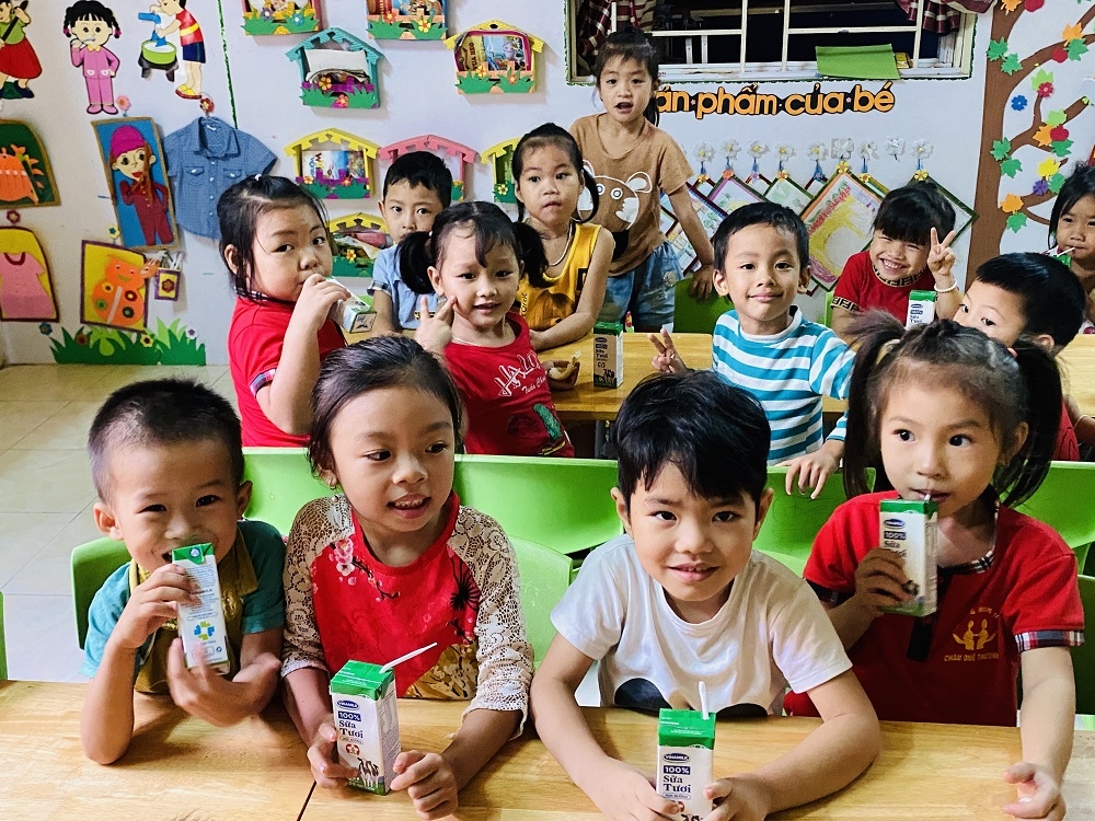 Quỹ Sữa vươn cao Việt Nam và Vinamilk đến với những trẻ em khó khăn vùng cao Yên Bái