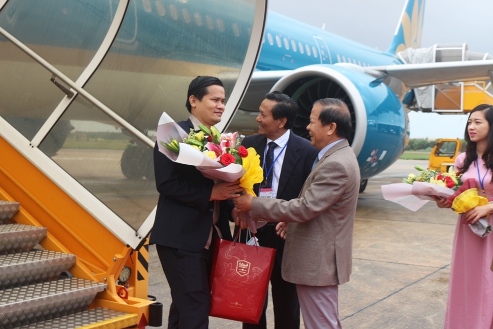 Quảng Bình: Đón chuyến bay và những vị khách du lịch đầu tiên của năm 2020