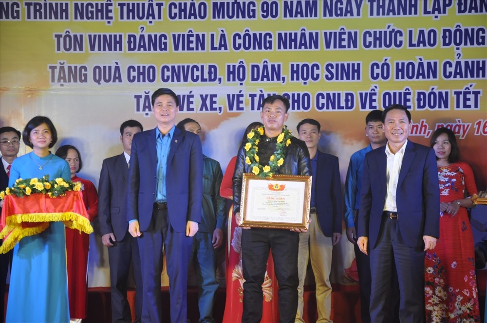 Liên đoàn Lao động tỉnh Thái Nguyên: Tiếp tục tổ chức “Tết sum vầy” 2021