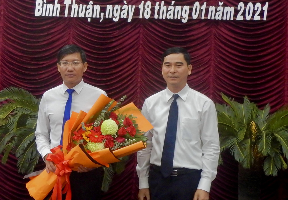 Ông Lê Tuấn Phong được bầu giữ chức Chủ tịch UBND tỉnh Bình Thuận