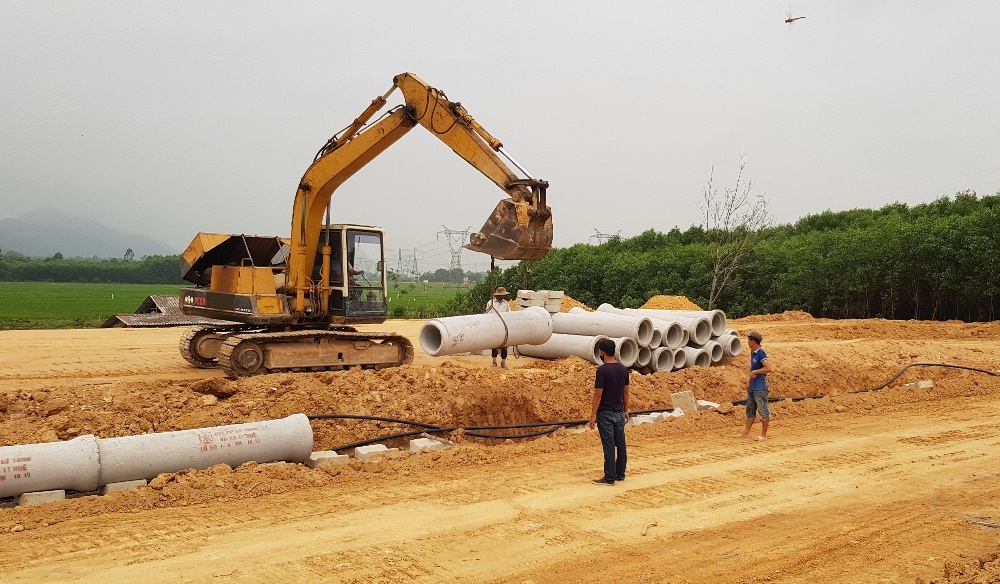 Thừa Thiên - Huế: Dự án tái định cư cao tốc Cam lộ - La Sơn vẫn còn ngổn ngang