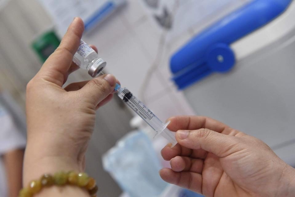 Bộ y tế cảnh báo giả mạo trong cung ứng, mua bán vắc xin phòng covid-19