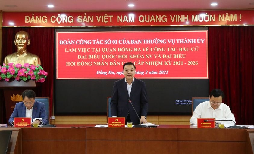 Chủ tịch UBND Thành phố Hà Nội kiểm tra công tác phục vụ bầu cử tại quận Đống Đa