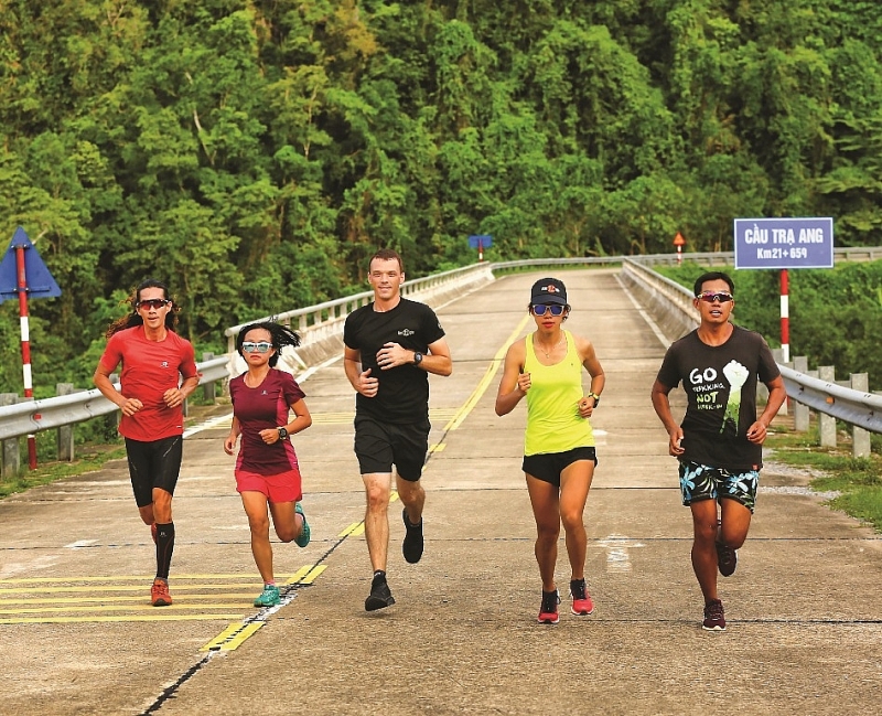 chuan bi dien ra giai marathon kham pha quang binh 2022