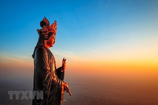 tay ninh tuong phat ba bang dong voi nhung ky luc vo tien khoang hau