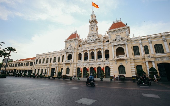 Thành phố Hồ Chí Minh đề xuất các biện pháp chống dịch cũng như đảm bảo phát triển kinh tế