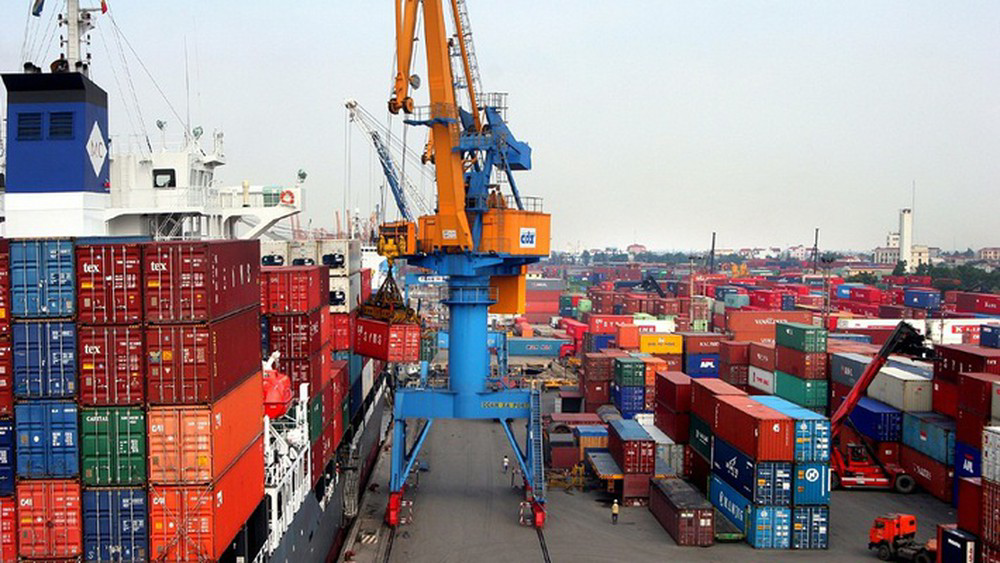 Tổng giá trị xuất nhập khẩu tháng 4 ước đạt hơn 40 tỷ USD