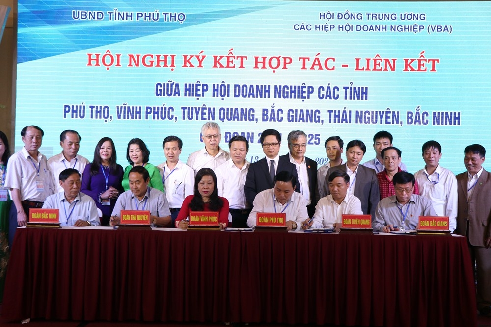 Phú Thọ: Tổ chức Hội nghị ký kết hợp tác - liên kết giai đoạn 2021-2025 giữa Hiệp hội doanh nghiệp các tỉnh