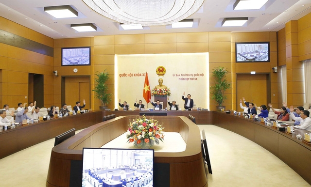 Thông qua Nghị quyết điều chỉnh địa giới hành chính các tỉnh Thanh Hóa, Đồng Nai, Tuyên Quang và Thành phố Hà Nội