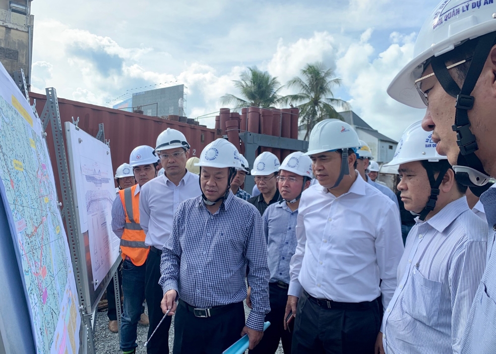 Hội đồng nghiệm thu Nhà nước kiểm tra dự án cao tốc Trung Lương – Mỹ Thuận và cầu Mỹ Thuận