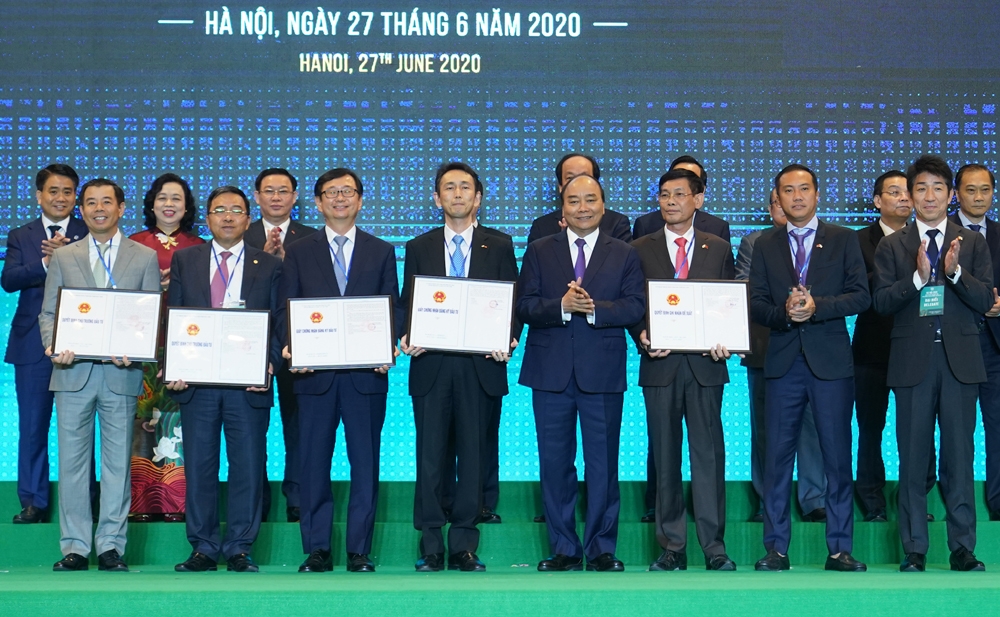 Hà Nội: Trao giấy chứng nhận đầu tư cho 229 dự án