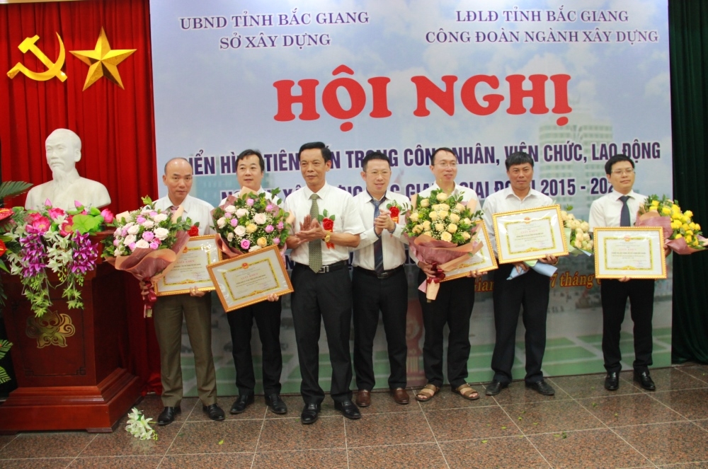 Bắc Giang: Tuyên dương 10 tập thể, 35 cá nhân tiêu biểu trong phong trào thi đua yêu nước