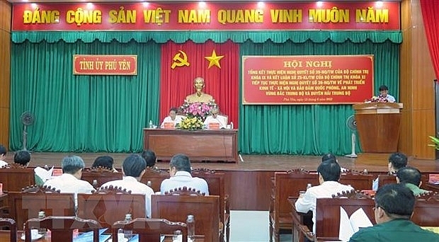 tao dot pha trong phat trien vung bac trung bo va duyen hai trung bo