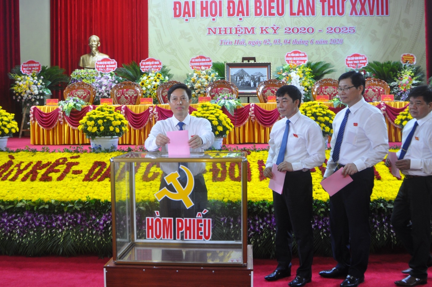 Thái Bình: Chuẩn bị chu đáo cho Đại hội Đảng bộ các cấp