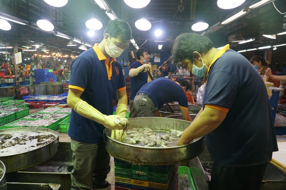 Thành phố Hồ Chí Minh: Bảo đảm cung ứng hàng hóa, lương thực, thực phẩm thiết yếu cho người dân