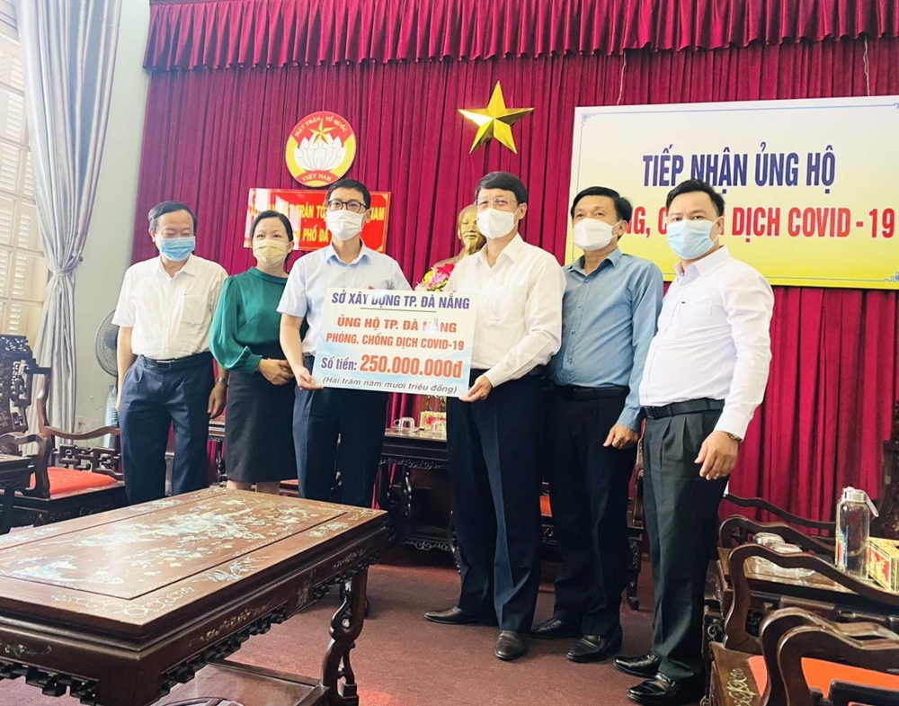 Các doanh nghiệp ủng hộ quỹ vaccine và chung tay phòng, chống dịch Covid-19 tại Đà Nẵng