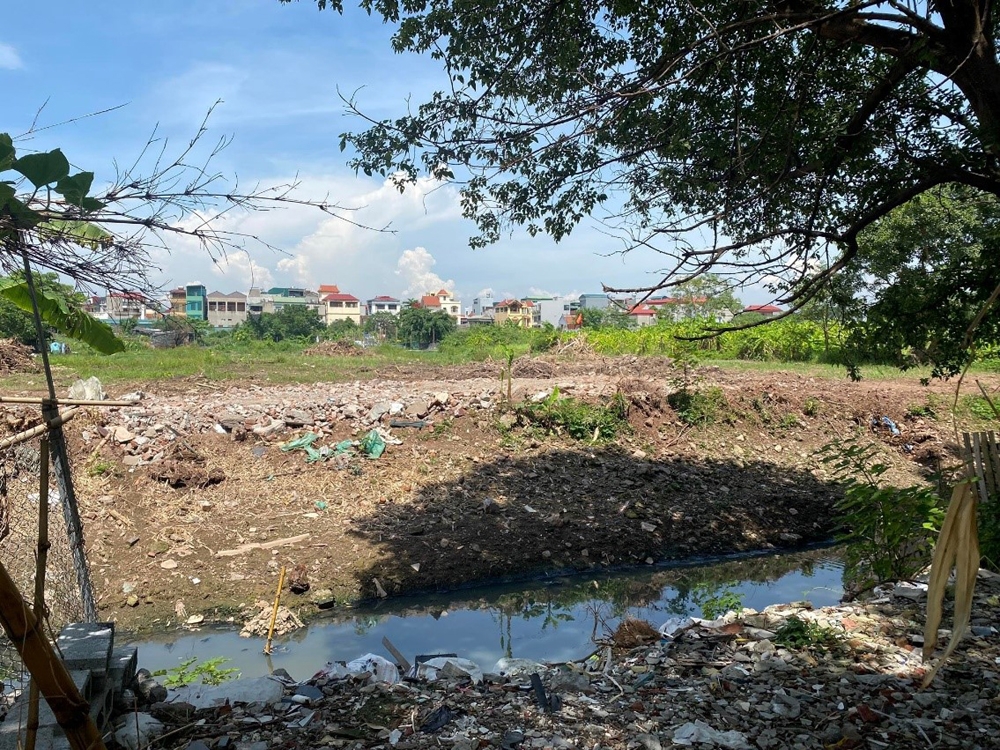 Hoàng Mai (Hà Nội): Nhức nhối vấn nạn đổ rác thải xây dựng trên địa bàn phường Yên Sở