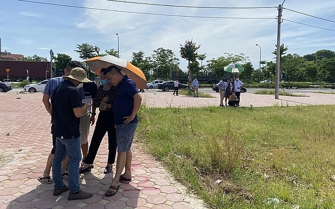 qua sot nong gia dat van cao khien nha dau tu run tay