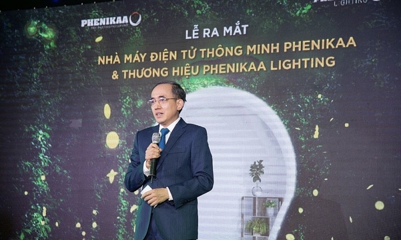 Ra mắt Nhà máy điện tử thông minh Phenikaa và thương hiệu chiếu sáng Phenikaa Lighting