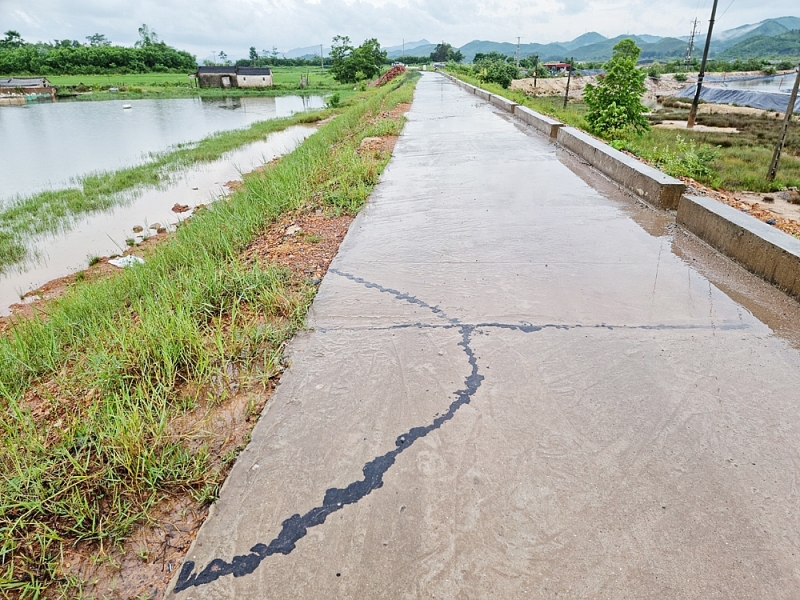 tien yen quang ninh de dong rui ran nut y kien tu can bo xa