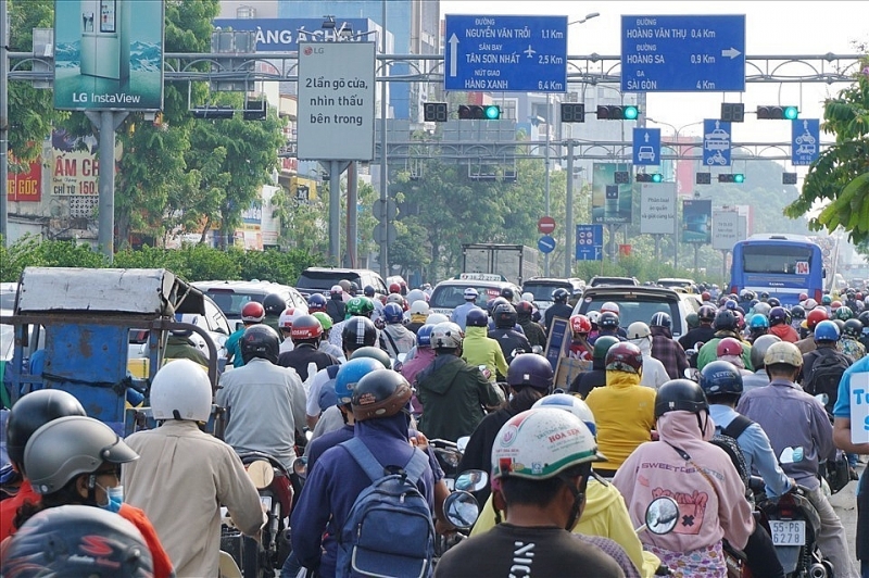 5 du an giai cuu ket xe san bay tan son nhat trien khai toi dau