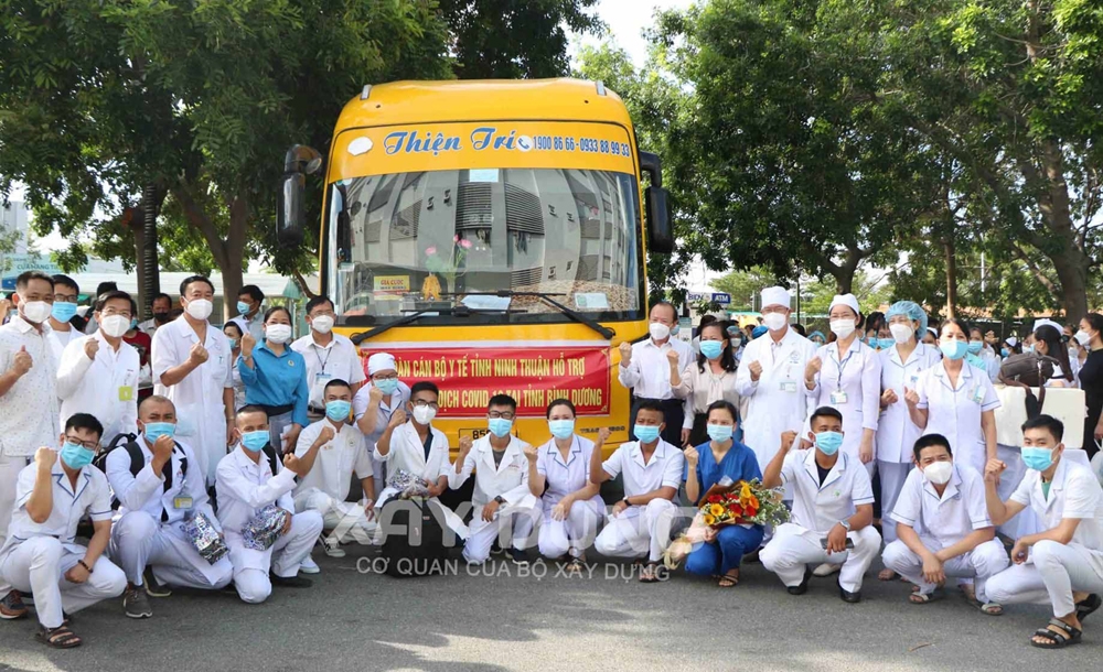 Ninh Thuận: Đưa 40 tình nguyện viên vào Bình Dương, Thành phố Hồ Chí Minh hỗ trợ phòng, chống dịch Covid-19