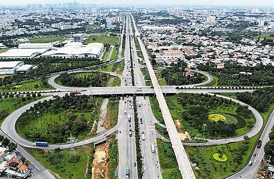 Thành phố Hồ Chí Minh sẵn sàng kết nối hạ tầng giao thông với Bình Dương