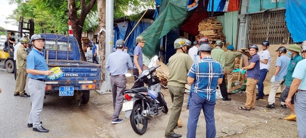 Hải Phòng: Kiên quyết lập lại trật tự đường hè tuyến Nguyễn Bỉnh Khiêm và Cát Bi