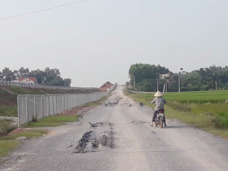 Dự án cao tốc Bắc Giang - Lạng Sơn: Bao giờ có đường gom dân sinh?