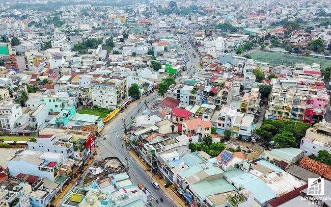 Quý III/2020: Giá nhà đất ven Hà Nội, thành phố Hồ Chí Minh “leo thang”