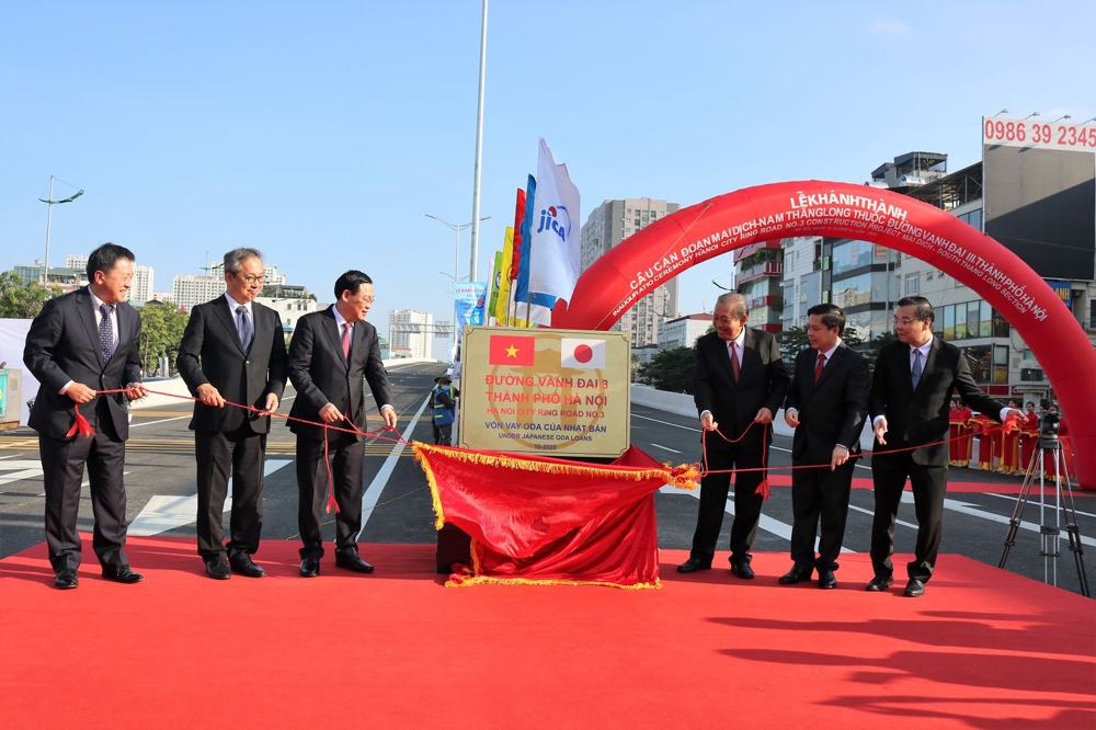 Khánh thành dự án Đầu tư xây dựng cầu cạn đoạn Mai Dịch - Nam Thăng Long